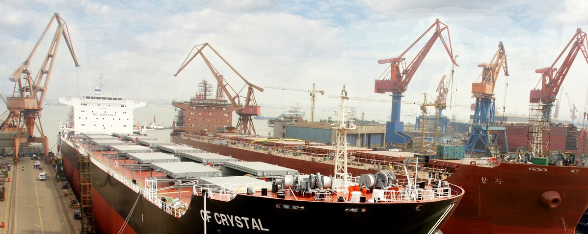 造船行業(yè)起重機監(jiān)測設(shè)備圖片